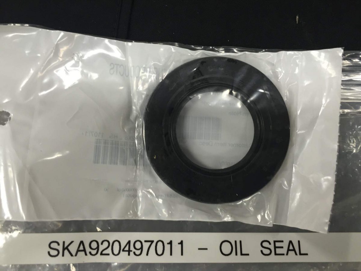 Oil Seal Bottom - KA920497011
